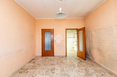 3 LOCALI A BEINASCO