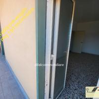 Centro Citta' mq 140, 7 vani ASCENSORE