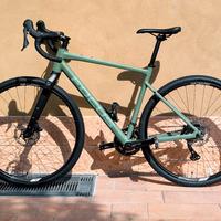 Bici gravel FOCUS ATLAS 6.8 (M)