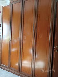 Armadio classico 4 ante in legno con cassettiera