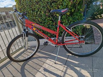 Bicicletta Donna Mountain bike Maverick 26