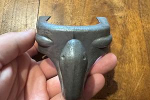 Abbellimento porta borse per Vespa faro basso