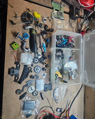 vari ricambi 1/10 scoppio pista touring team magic