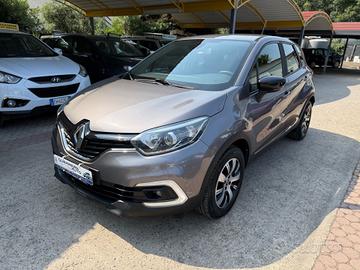 Renault Captur dCI 90 CV ADATTA NEO PAT. Km certif
