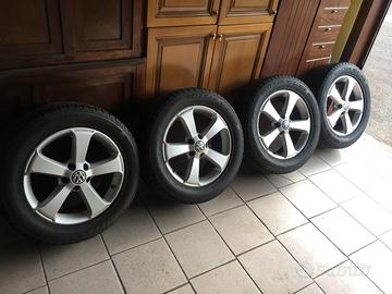 Cerchi + gomme da 235/55 R17 99H Volkswagen