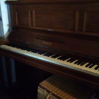 Pianoforte verticale