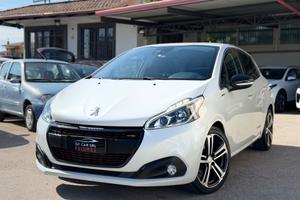 Peugeot 208 BlueHDi 120 S&S 5 porte GT Line PERFET