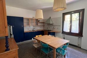 Bienno spaziosa e elegante casa