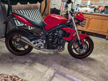 Triumph Street Triple 675 - 2010