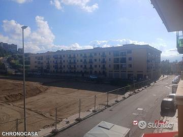 Viale Giostra, rifinito bivani