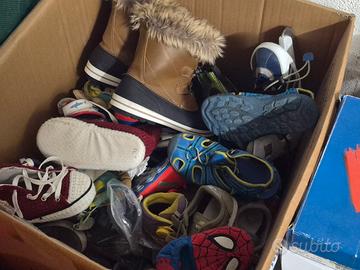 Abbigliamento e giochi bimbo 0 - 10 anni