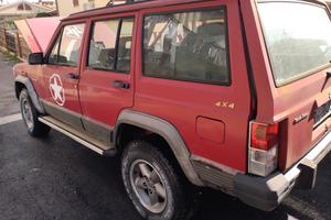 Jeep Cherokee 