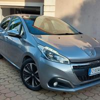 Peugeot 208 BlueHDi 100 S&S 5 porte Signature 2020