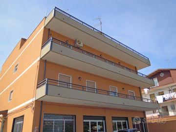 APPARTAMENTO 110 mq con Posto auto a Paternò