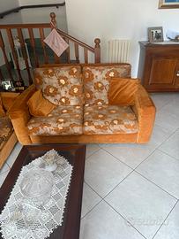 Coppia salotti due e tre posti