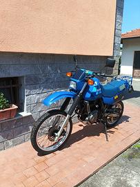 Suzuki DR600