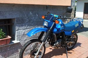 Suzuki DR600