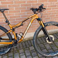 Lapierre XRM 8.9-Taglia L - anno 2023-ruote 29”