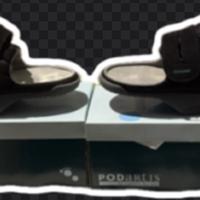 Scarpe ortopediche per piedi rotti