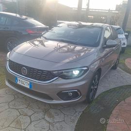 Fiat Tipo 1.6 Mjt S&S 5 porte Lounge