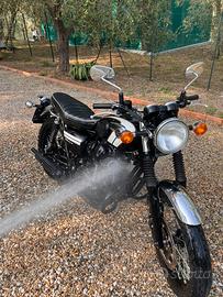Kawasaki W800