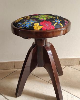 Sgabello regolabile per pianoforte 