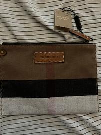 Pochette burberry