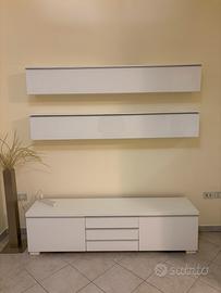 Mobile Tv con mobili da parete coordinati