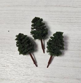 Alberelli in miniatura per diorama.