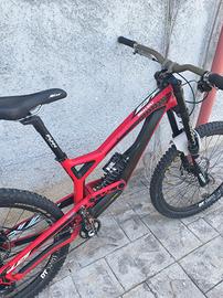 Mtb YT Tues CF Comp