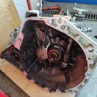 Cambio PEUGEOT 108 998cc benzina del 2016