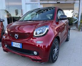 smart fortwo BRABUS 0.9 Turbo Twinamic Xtreme...