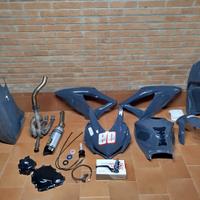 Accessori pista Suzuki GSX R 600-750 K8 K9 K10