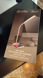 lampada led da scrivania con wireless charger