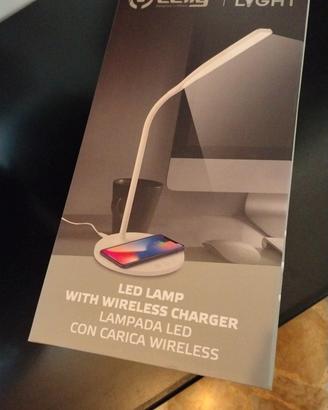 lampada led da scrivania con wireless charger