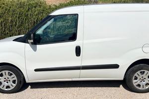 FIAT DOBLO'