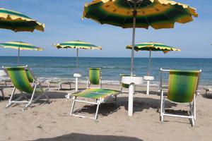 23 - Disponibile dal 23 AGO ad Alba Adriatica NORD