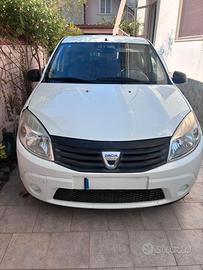 Macchina GPL - Dacia Sandero 1a Serie - anno 2009
