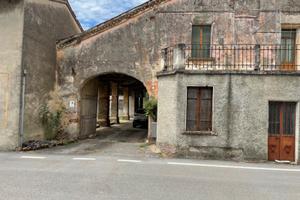 Cascinale con terreno