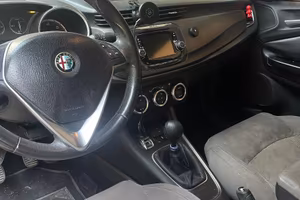 Alfa Romeo Giulietta 1.6 JTDm-2 105 CV Distinctive