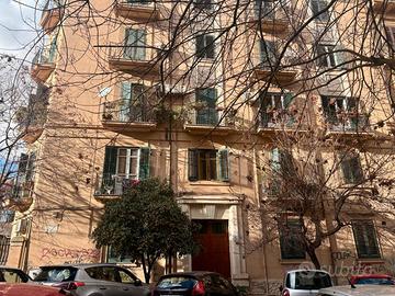 6 vani con terrazzino in Via Houel