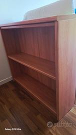Piccola libreria complemento d'arredo cameretta