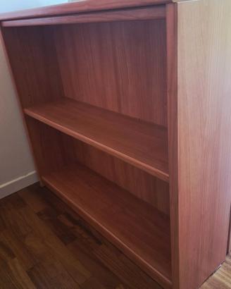 Piccola libreria complemento d'arredo cameretta