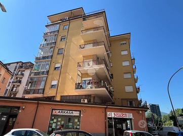 4 LOCALI A AVELLINO