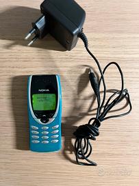 Nokia 8210 azzurro vintage