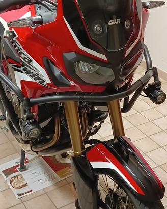 parafango anteriore Africa Twin 1000 CRF1000 nero