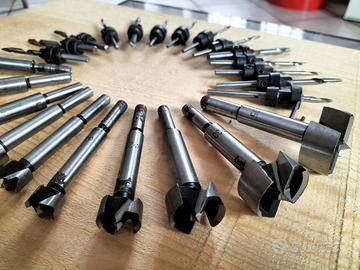 strumenti per lavorazione legno, frese punte ecc 