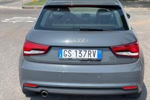 Audi A1 1.0 TFSI benzina