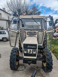 trattore lamborghini 235