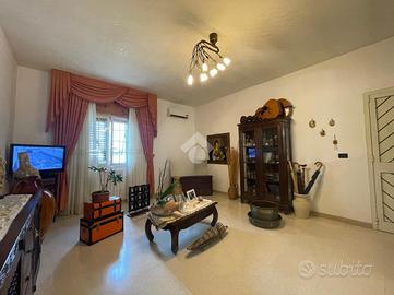 CASA SEMINDIPENDENTE A LIZZANELLO